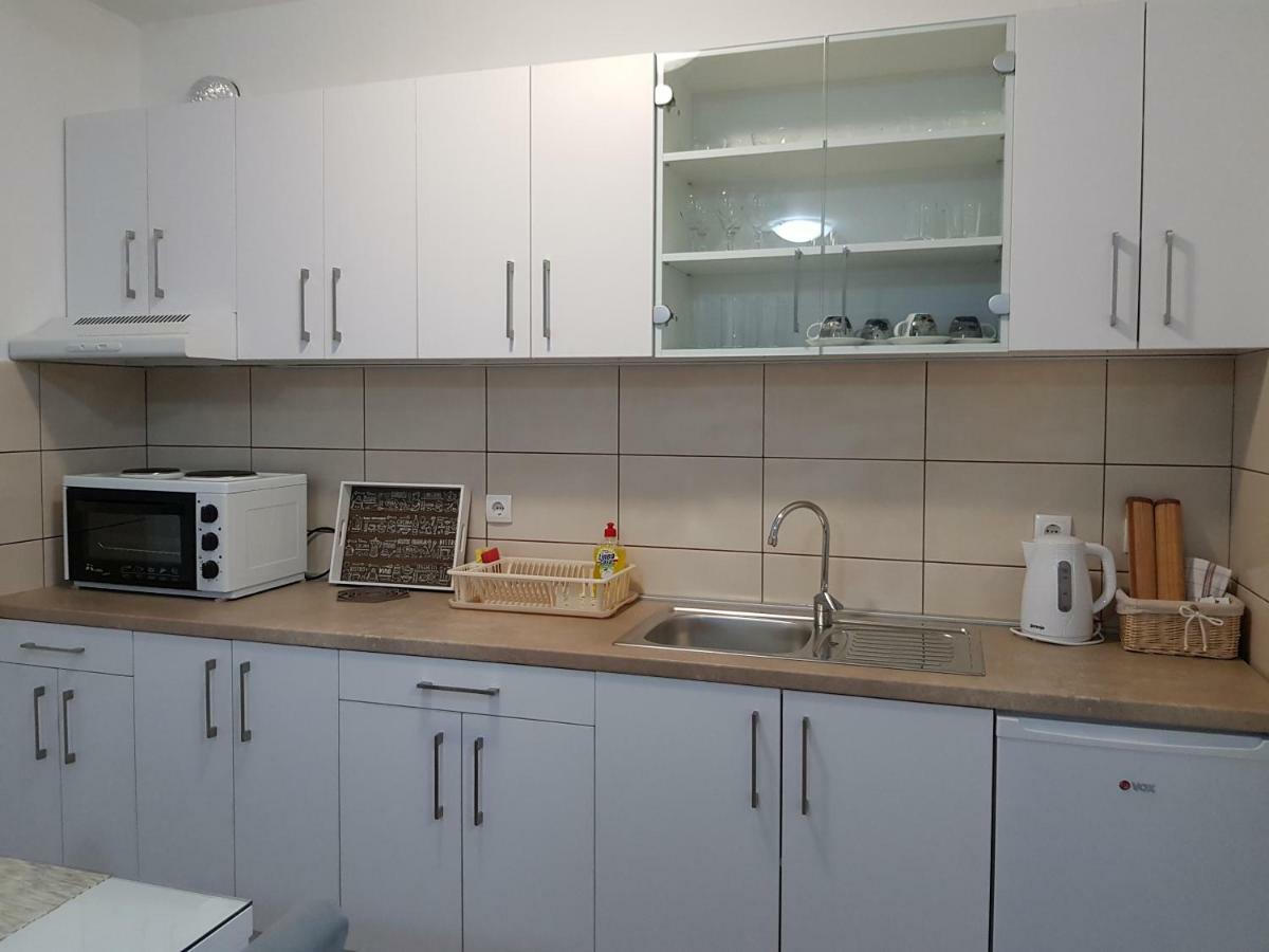 Apartment Gea 18 Novi Sad Exterior foto