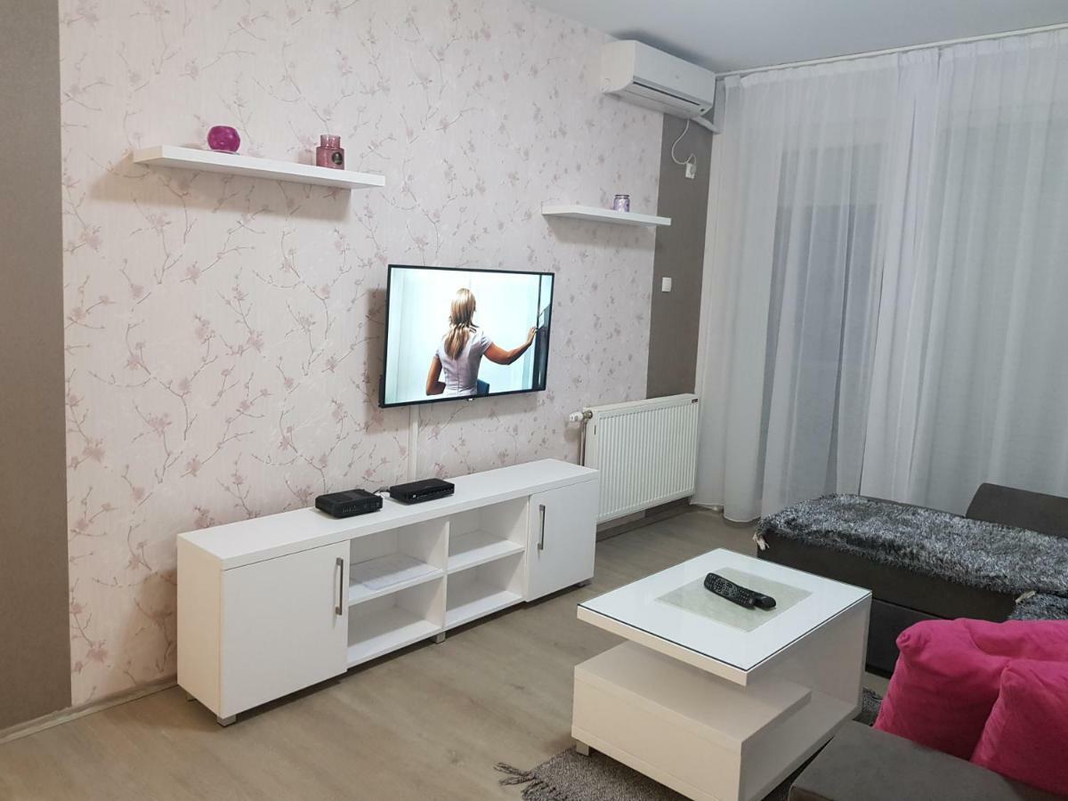 Apartment Gea 18 Novi Sad Exterior foto