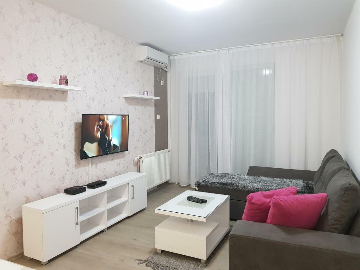Apartment Gea 18 Novi Sad Exterior foto