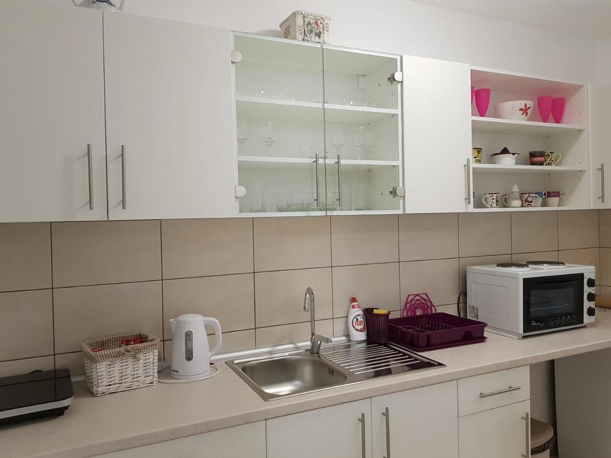 Apartment Gea 18 Novi Sad Exterior foto